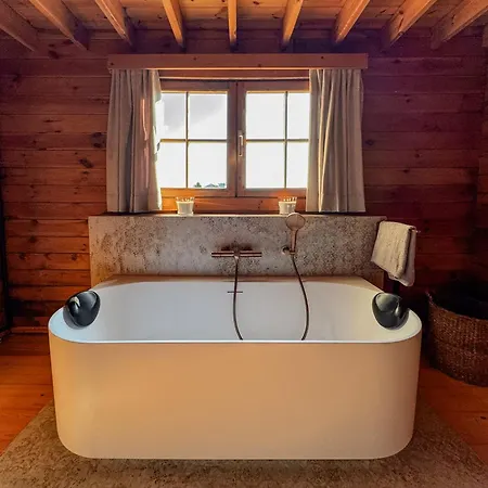 Chalet Chez Hubert *