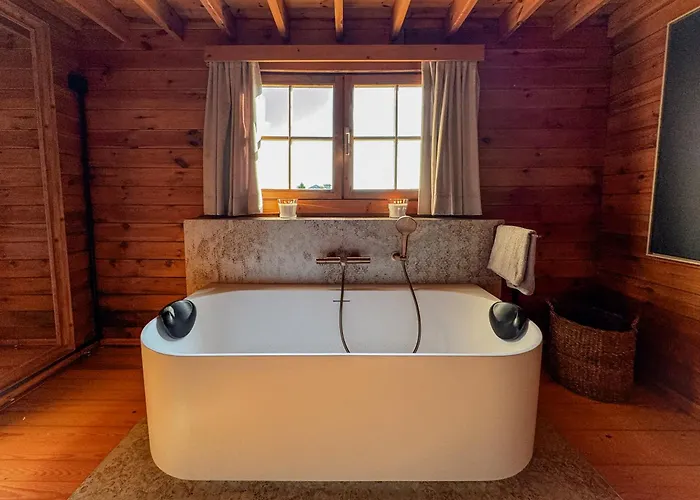 Chalet Chez Hubert *